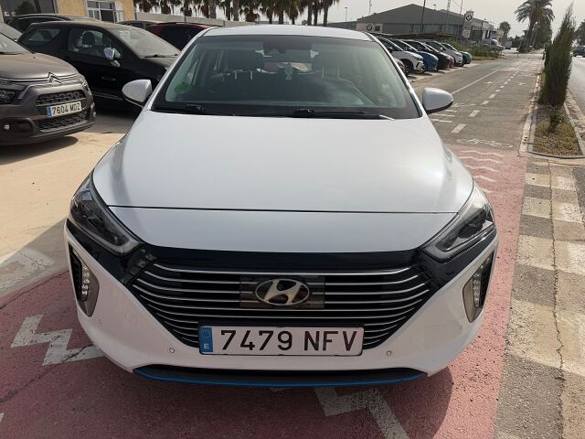 HYUNDAI IONIQ COMFORT 1.6 HEV AUTO SPANISH LHD IN SPAIN 60000 MILES SUPERB 2017